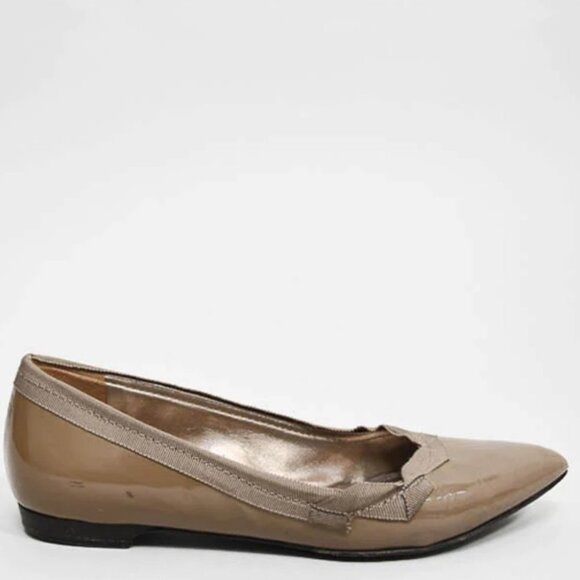 LANVIN TAN PATENT LEATHER POINTED TOE FLATS WITH RIBBON TRIM SIZE 36 - Picture 2 of 16